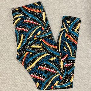 LuLaRoe TC Leggings - NWOT - colorful dotted pattern